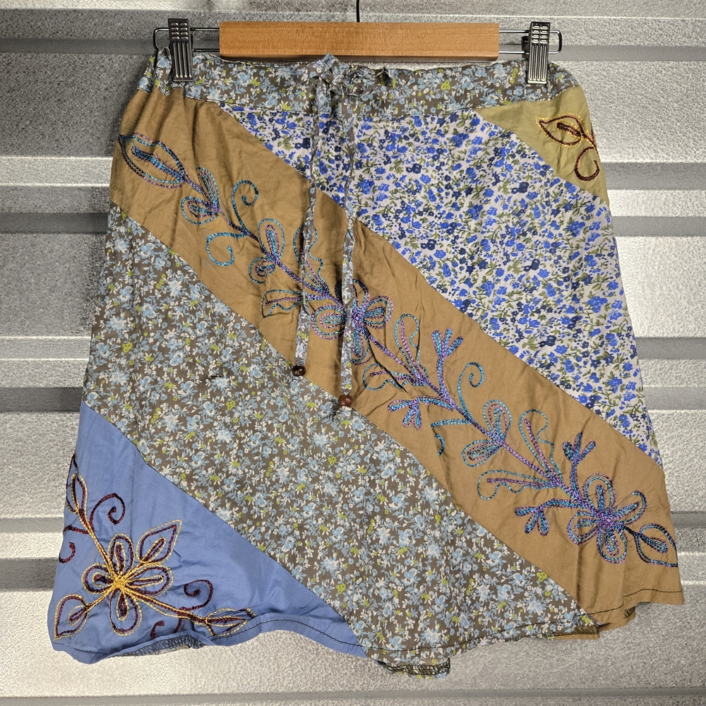 Blue Sky Patch Skirt – Multi Floral Approx S